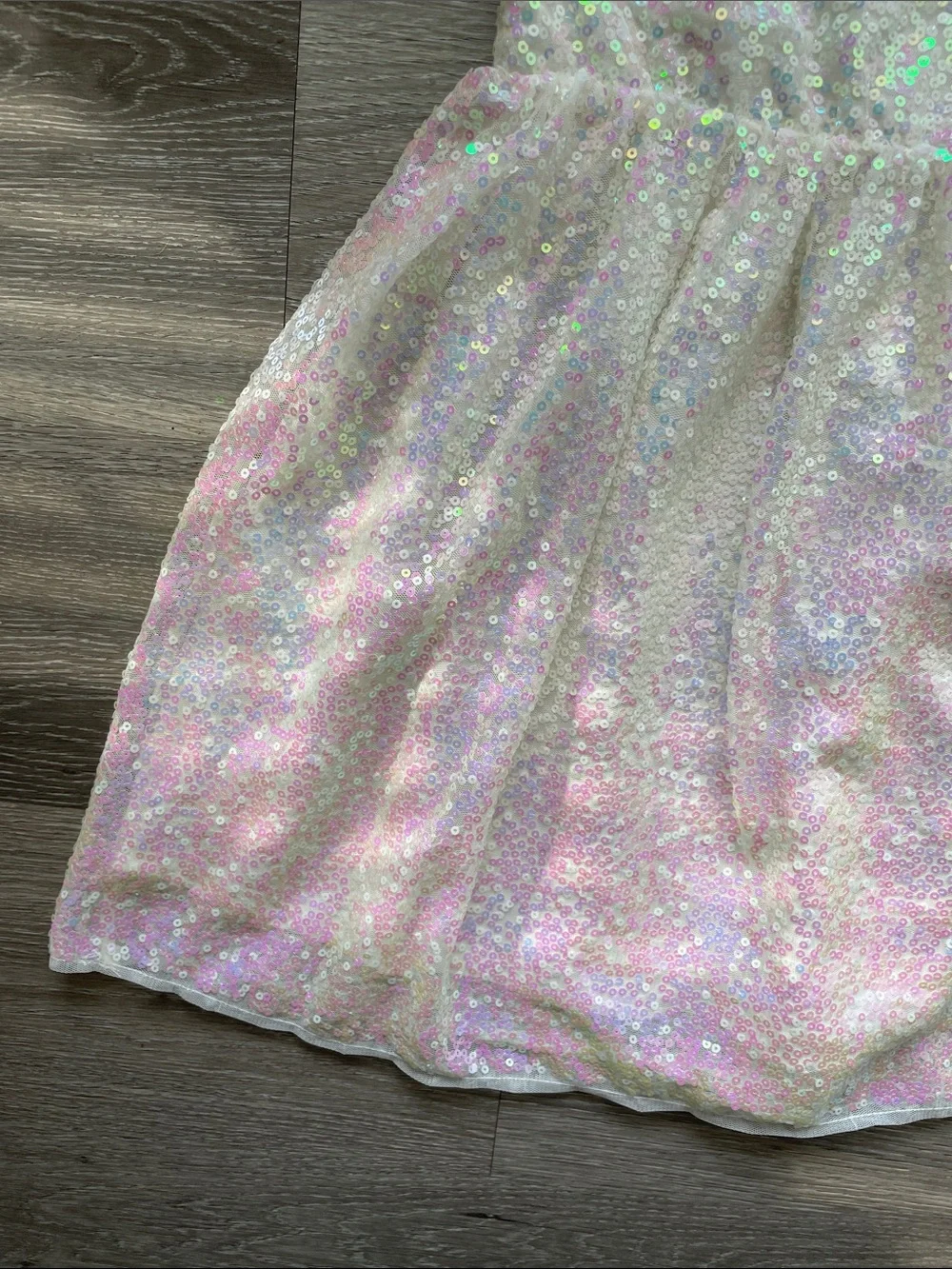 H&M White Iridescent Sequin Girls' Party Dress~size 8/9 years